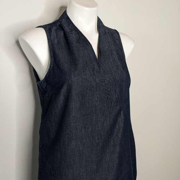 Toad & Co Wayfarer sleeveless blue faux denim v neck top M - Picture 4 of 8